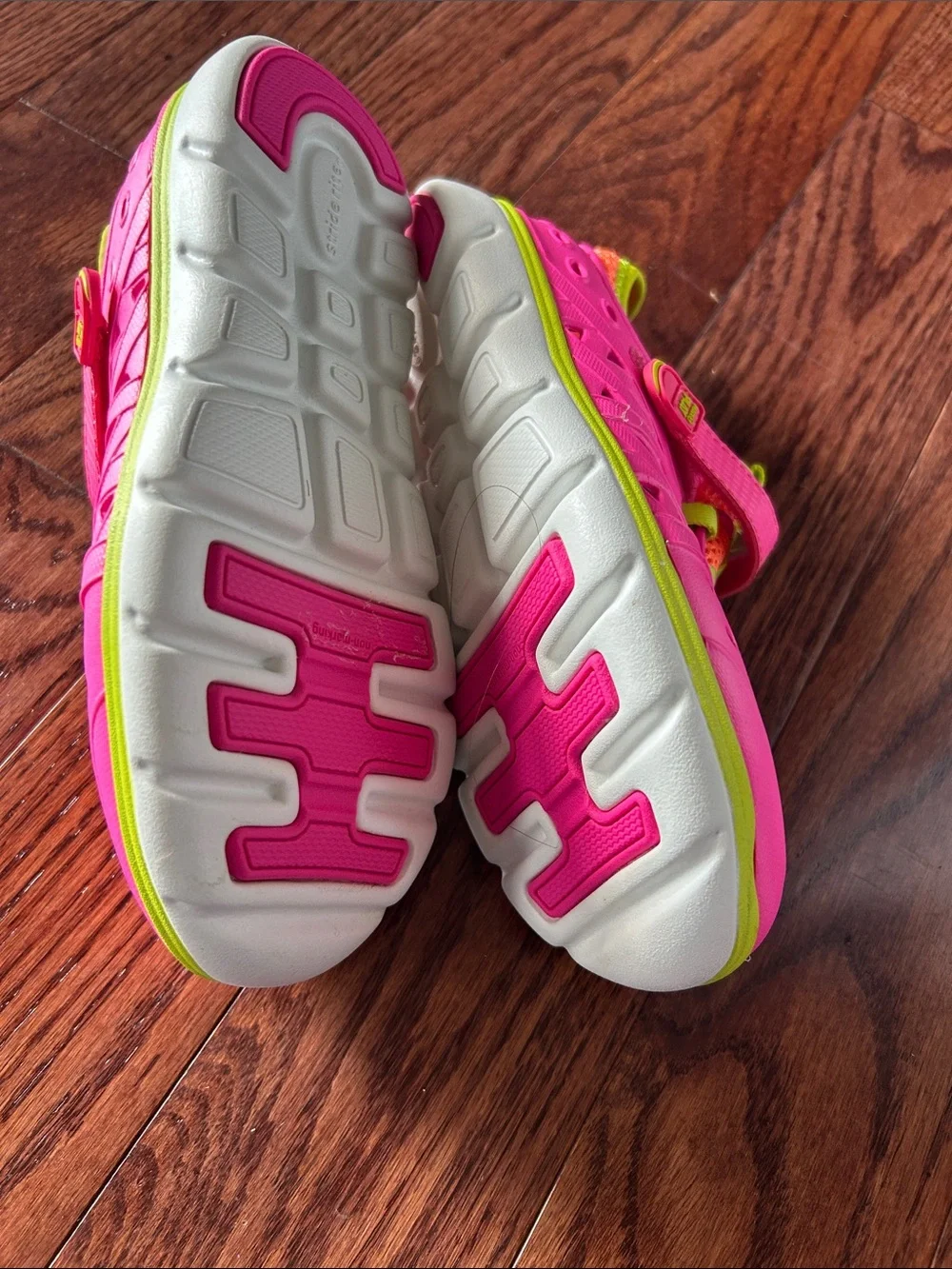 Stride Rite Kids Neon Pink and Lime Water Shoes
